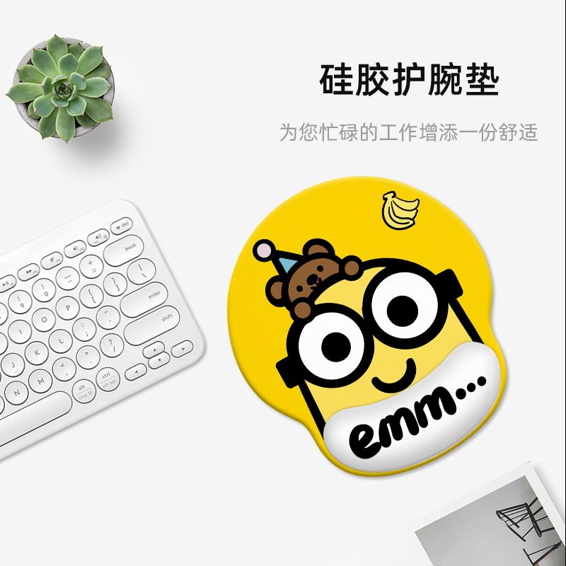 ミニオンズ漫画かわいいリストバンド付きマウスパッド カワイイ - Home Or Office Use のレビューと価格